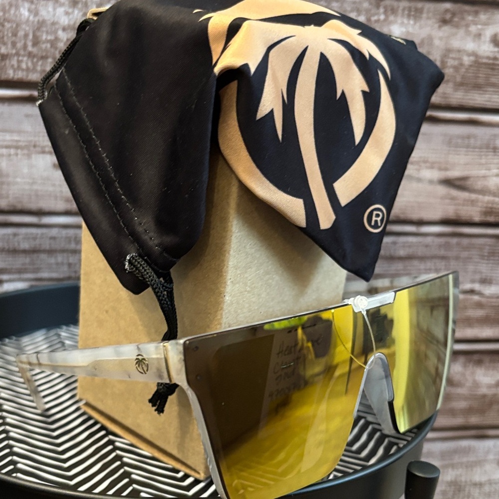 Heatwave Sunglasses - The Clarity Gold NEW
